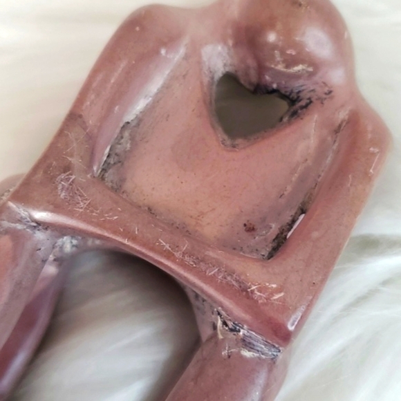 Vintage 90s Soapstone Sculpted Couple Wedding Marriage Newlywed Pink Figurine 4" - Picture 10 of 14